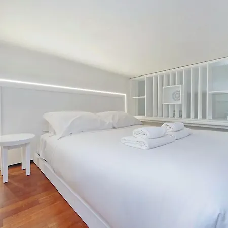 Della Fonte D'olio Apartment